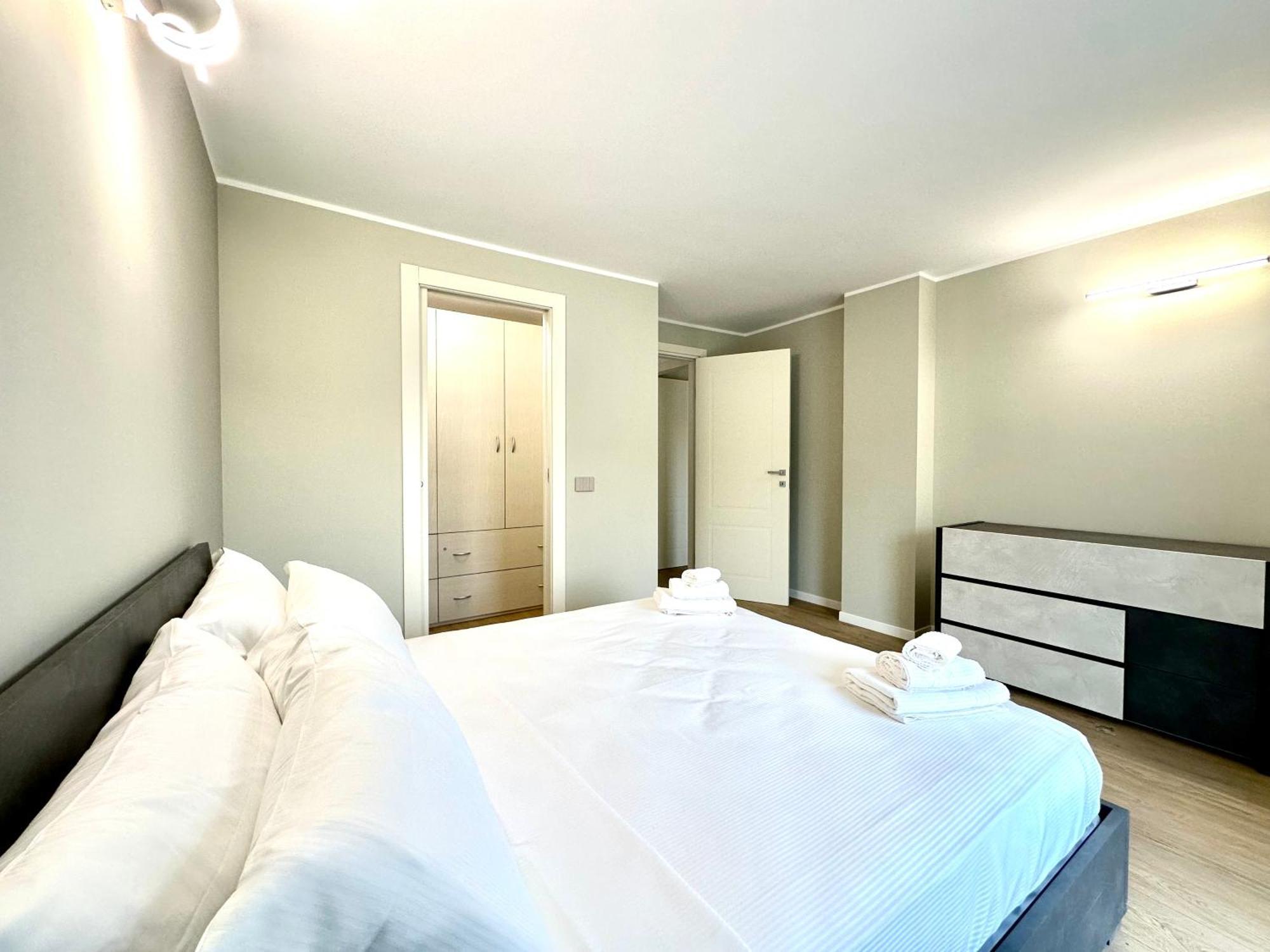Be-C0 Sempione Luxury Apt Мілан Екстер'єр фото